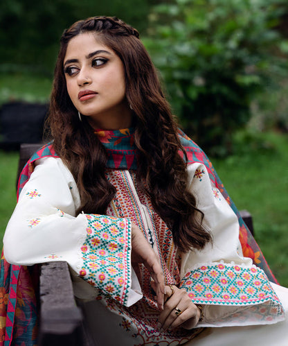 SAPPHIRE-3PC LAWN EMBROIDERED SHIRT WITH MONARK PRINT DUPATTA AND LAWN TROUSER-BIC-3573