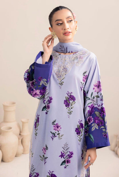 ADAN LIBAAS-3PC KARANDI PRINTED EMBROIDERED SHIRT WITH KARANDI PRINTED SHAWL AND KARANDI PRINTED TROUSER-BIC-3348