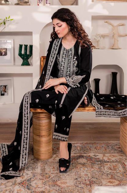 BATIK - 3PC DHANAK EMBROIDERED SHIRT WITH EMBROIDERED ORGANZA DUPATTA AND TROUSER-BIC-3125