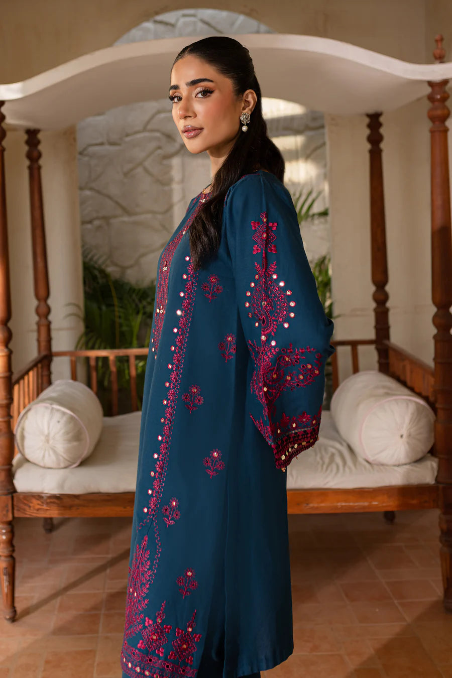 BATIK-2PC SEQUIN EMBROIDERED SHIRT WITH SEQUIN EMBROIDERED TROUSER-BIC-3352