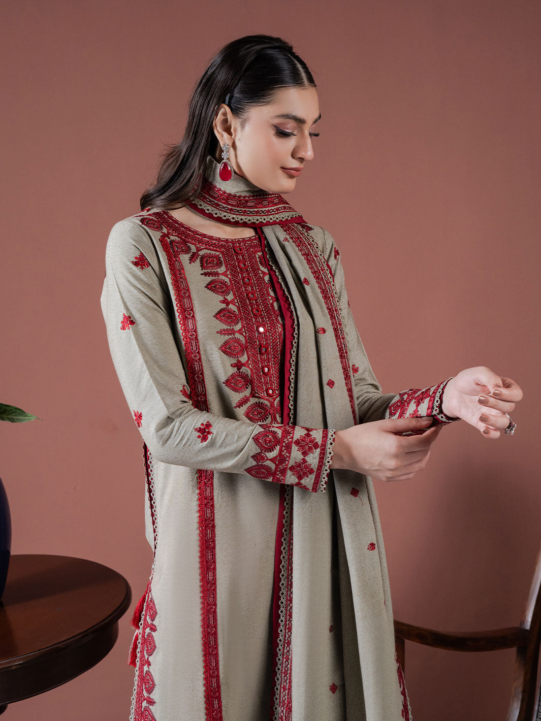 ASIM JOFA-3PC LAWN EMBROIDERED SHIRT WITH LAWN EMBROIDERED DUPATTA AND LAWN TROUSER-BIC-3563