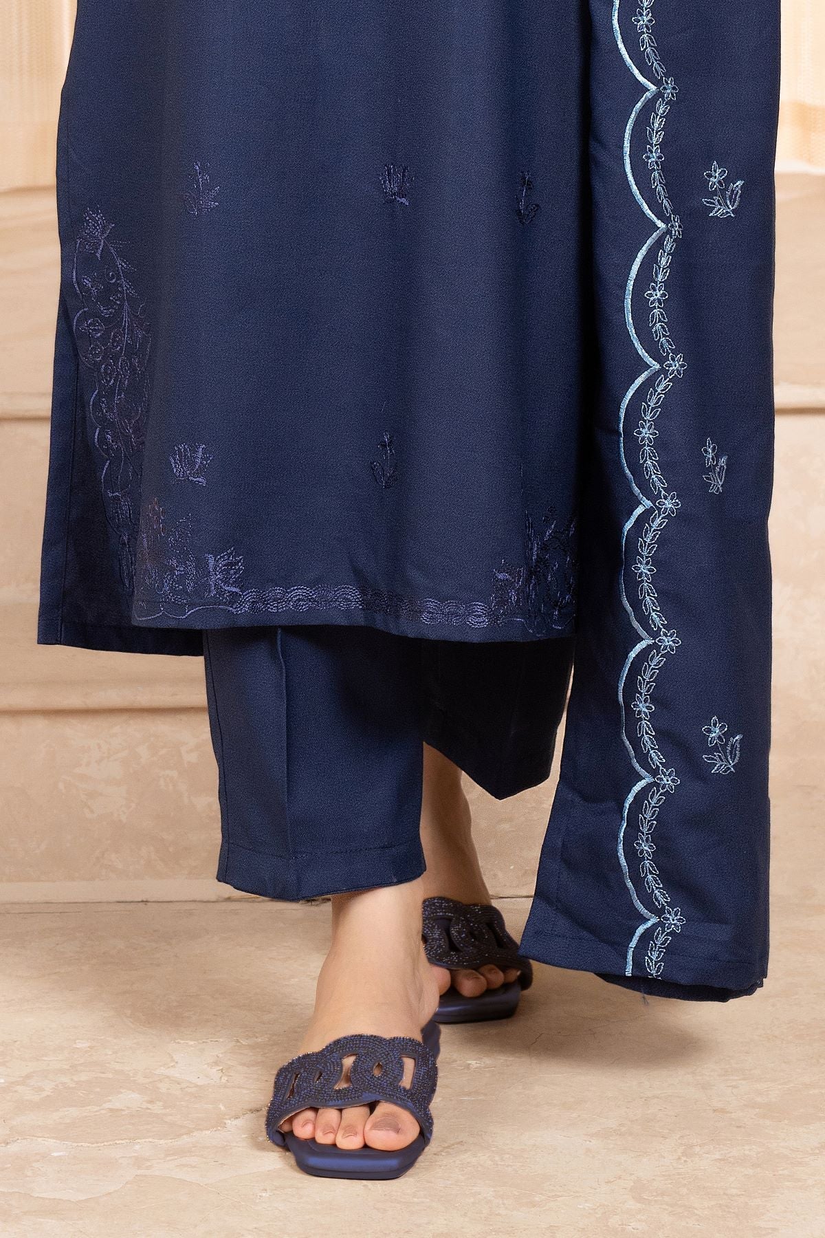 Lazuli - 3PC Dhanak Embroidered Shirt With Dhanak Embroidered  Shawl & Trouser-BIC-3326