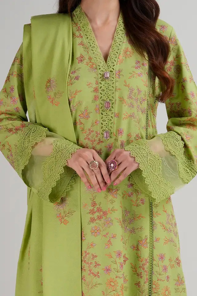 BAREEZE- 3PC DHANAK EMBROIDERED SHIRT DHANAK EMBROIDERED DUPATTA AND TROUSER-BIC-3346