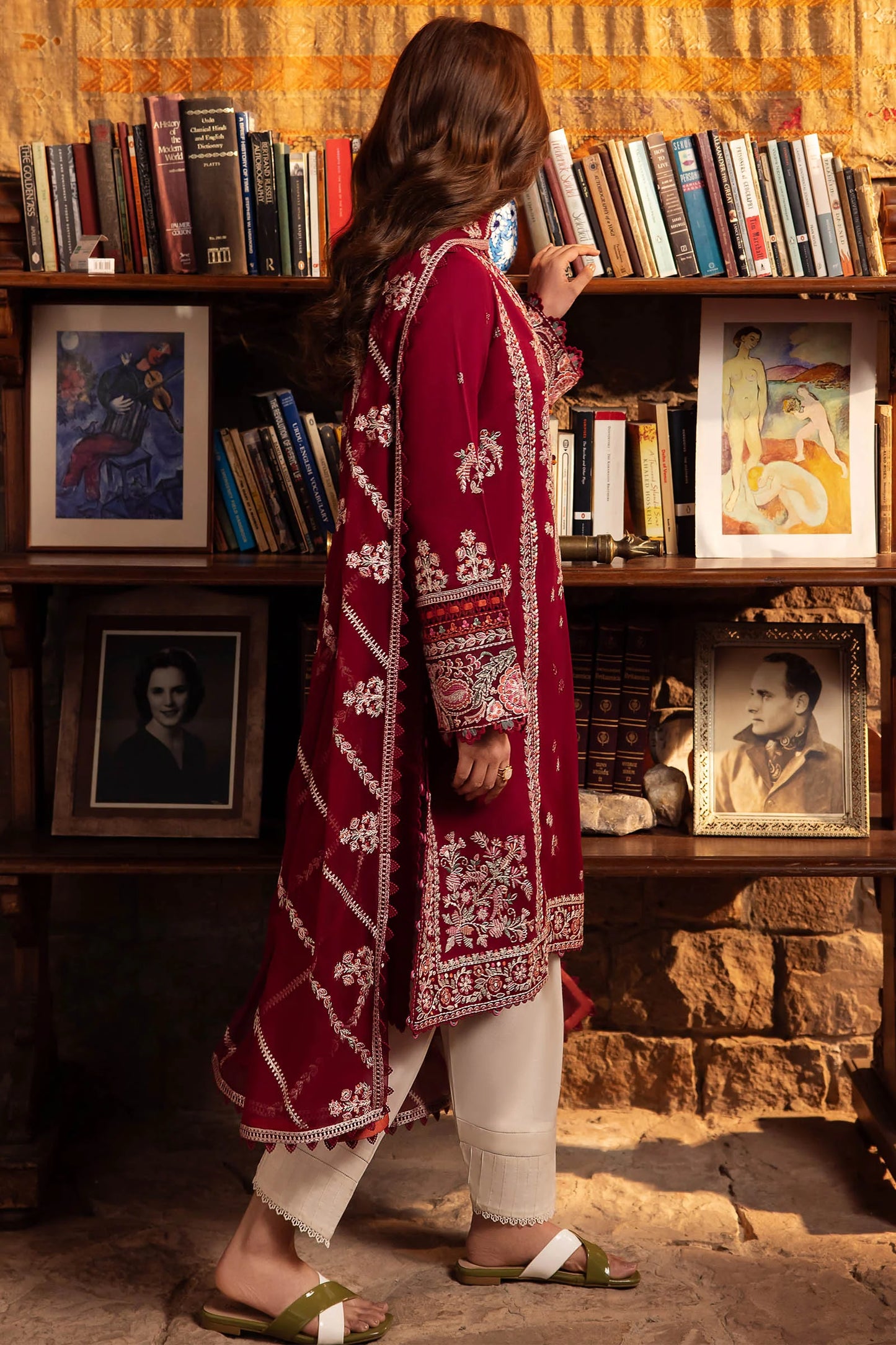 ZAHA- 3PC DHANAK EMBROIDERED SHIRT WITH BAMBER CHIFFON EMBROIDRED DUPATTA-BIC-3227