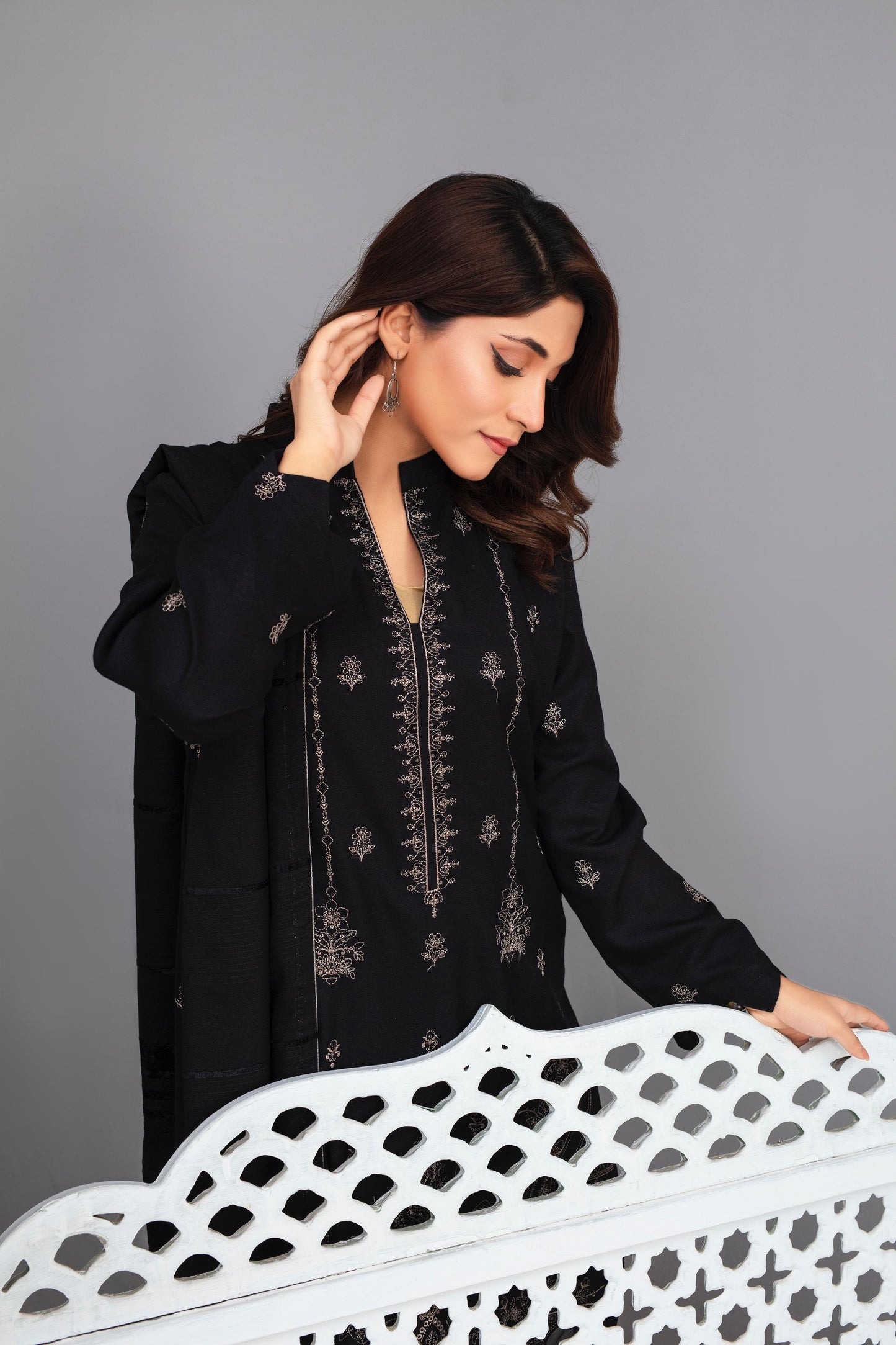 Brands inn-3PC Dhanak Embroidered Shirt with Velvet Dhanak Shawl and Trouser-Bic- 2678- BLACK