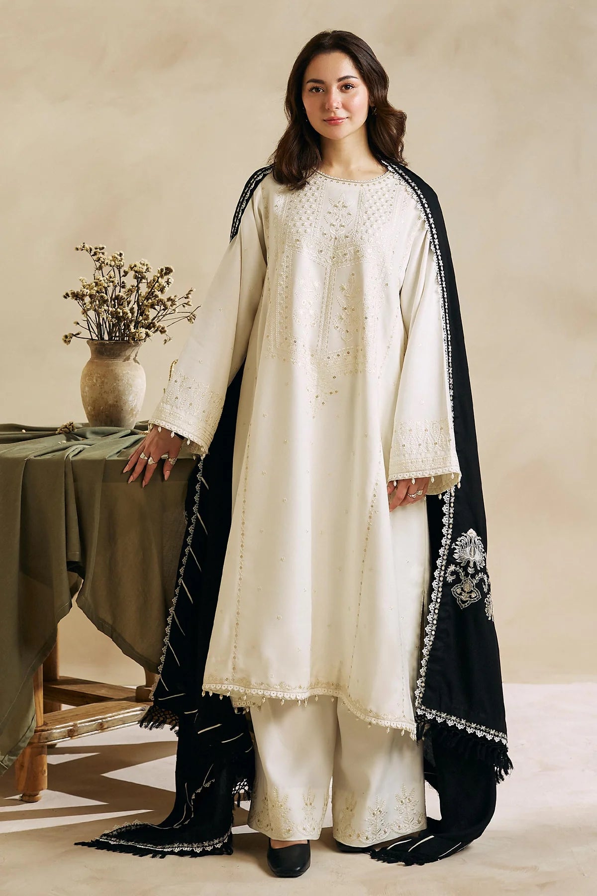 COCO BY ZARASHAHJAHAN - 3PC DHANAK  SHIRT WITH SLUB DHANAK PRINT SHAWL  -BIC-3141