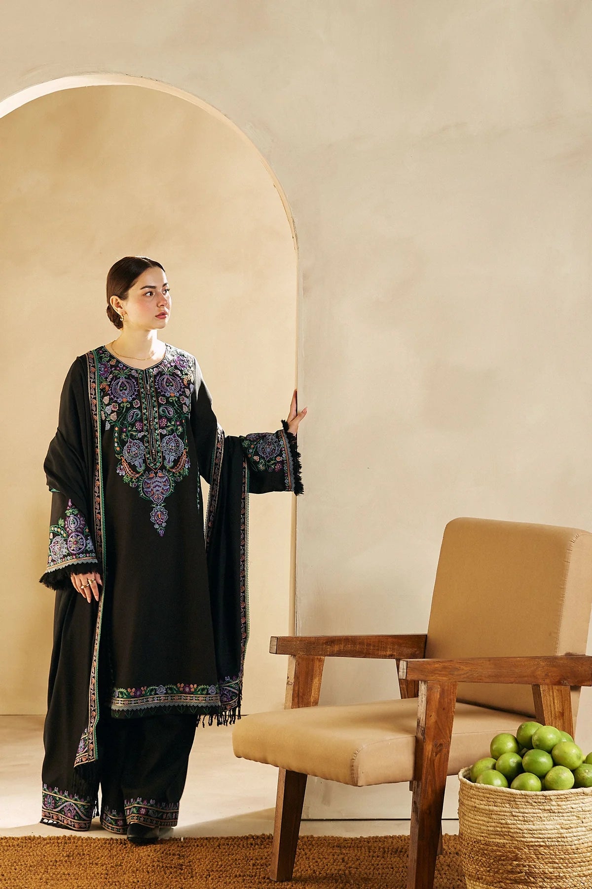 ZARA SHAH JAHAN- 3PC DHANAK EMBROIDERED SHIRT DHANAK EMBROIDERED  SHAWL AND TROUSER-BIC-3140  BLACK