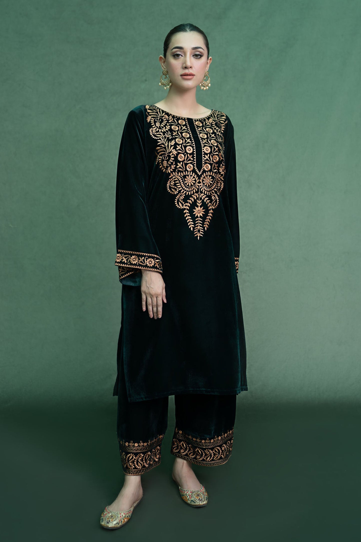 URGE - 2PC Velvet Heavy Embroidered Shirt With Velvet Heavy Embroidered Trouser -BIC-D20